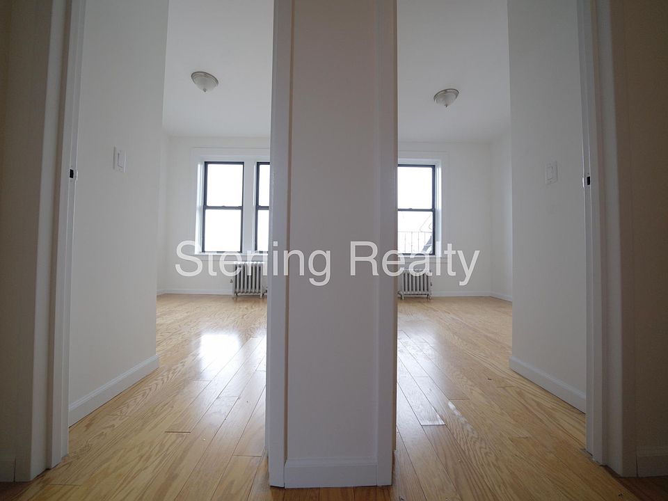 1st image of 3179 35th St APT 16