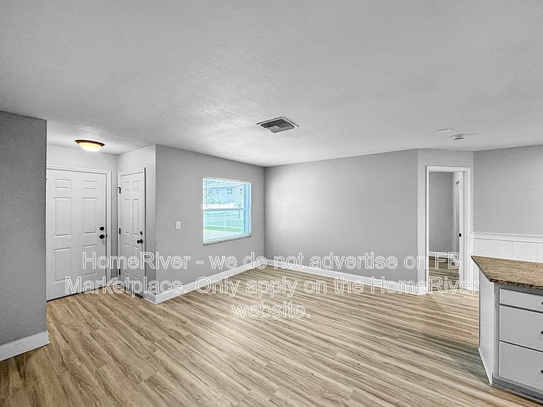 5325 Birch Ave — Photo 10
