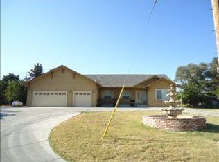 2469 Robertson Rd, Modesto, CA 95358