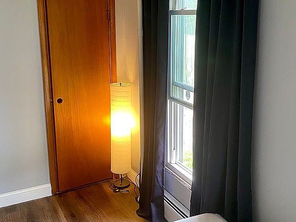 3rd image of 75 Pine St