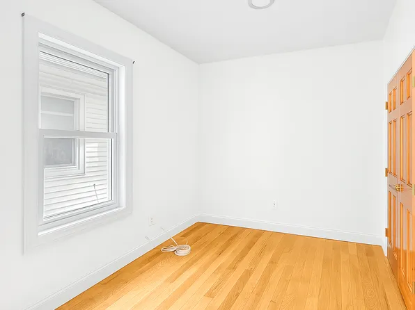 405 East 2nd Street image 10 of 16