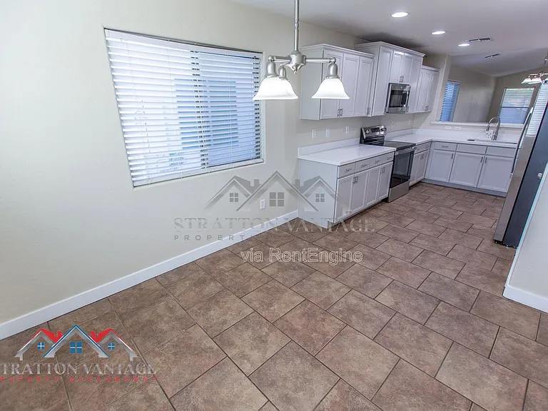 1868 W Desert Seasons Dr — Photo 8