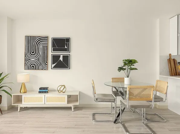 109-09 15th Ave #N605, College Point, NY 11356