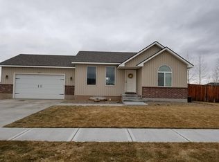 2361 N Gladys Dr, Idaho Falls, ID 83401