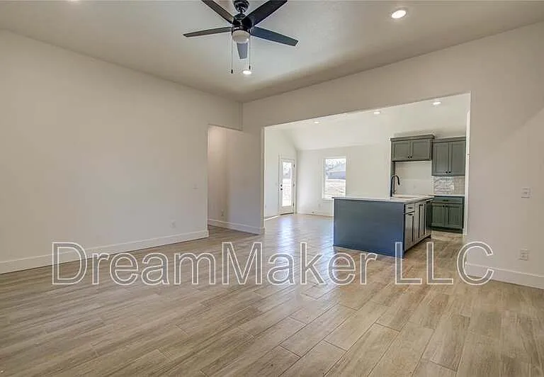 203 Hope Ave — Photo 7