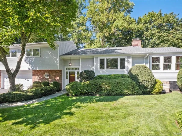 268 Broadfield Road, New Rochelle, NY 10804