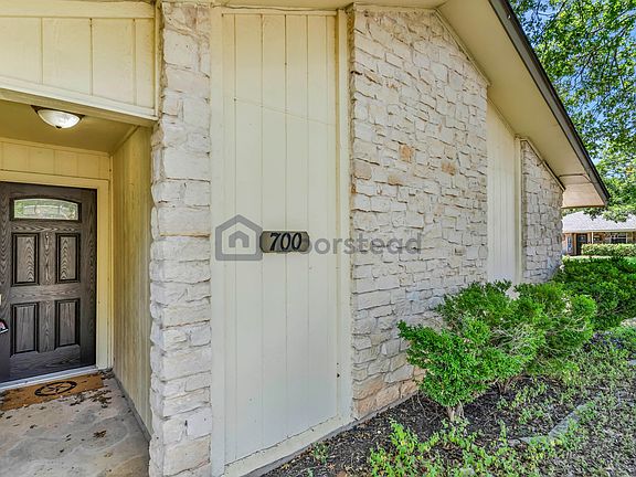 4th image of 700 E Central Dr