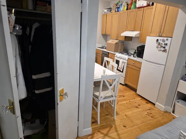 45 Charter St APT 1, Boston, MA 02113