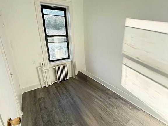 5th image of 1734 Menahan St APT 3