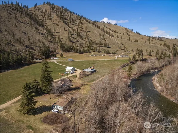 234 Dinkelman Lane, Entiat, WA 98822