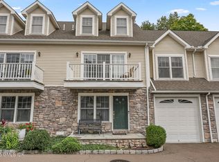 39 Maple Tree Ave UNIT 16, Stamford, CT 06906