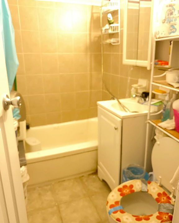 2nd image of 3605 Sedgwick Ave #6A