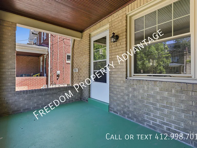 761 Shady Dr E — Photo 31