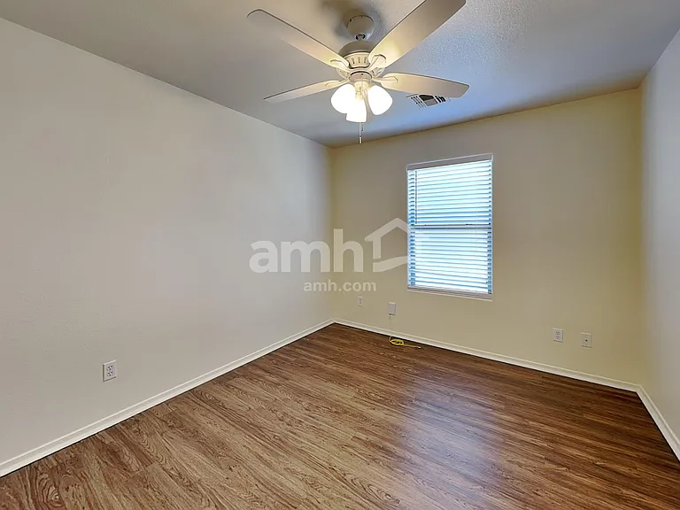 18554 W Mariposa Dr — Photo 15