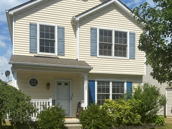 8749 Olenmead Dr, Lewis Center, OH 43035