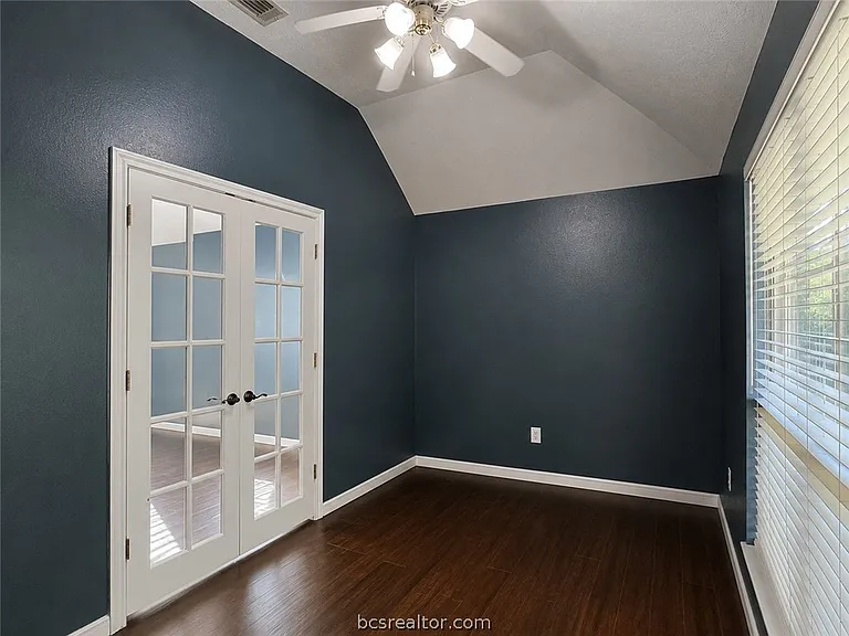 4415 Crayke Pl — Photo 9