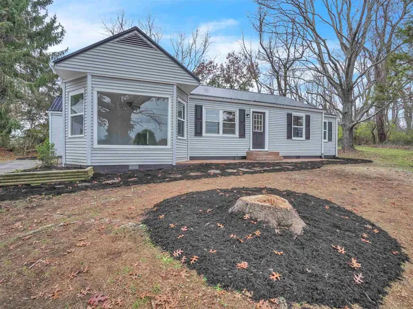 1200 Allison Ln, Pulaski, VA 24301