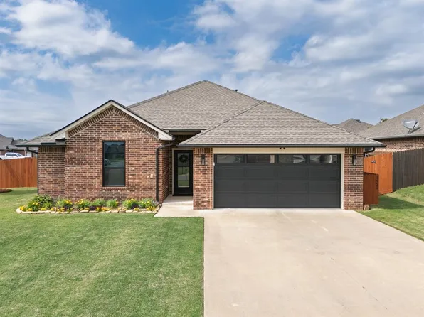 1922 Glenbrook Dr, Shawnee, OK 74804