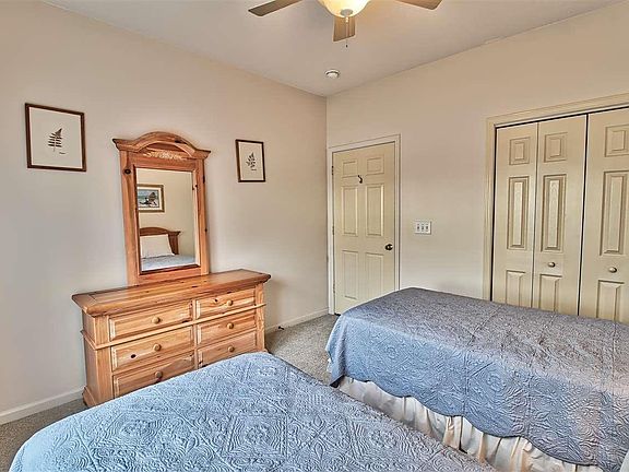 5th image of 4430 Montrose Ln APT C