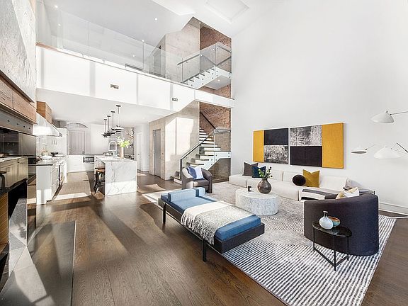 3rd image of 416 W 51st St #1