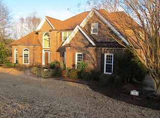 108 Barrington Park Dr, Greer, SC 29650