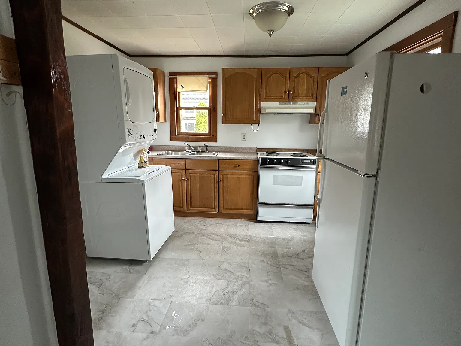 1 bed, 768 sqft, $1,500 — Photo 2