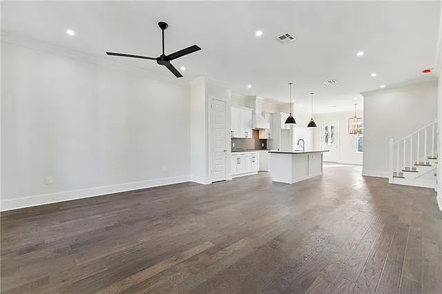2620 Pauger St — Photo 5