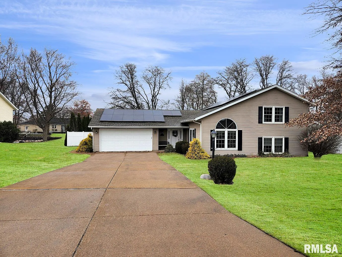 316 Pinecrest Dr photo 1