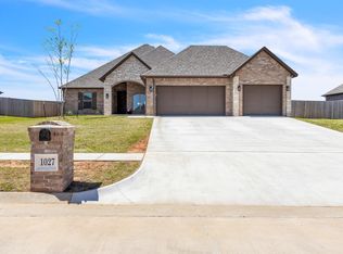 1027 Kimberlin Ln, Tuttle, OK 73089