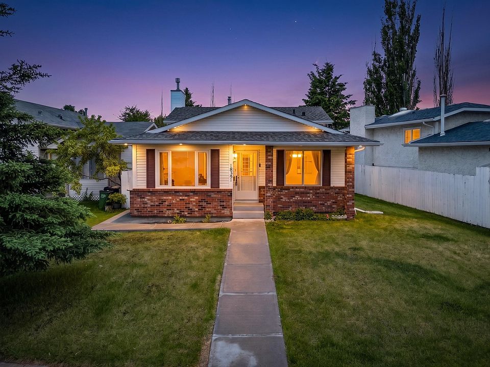 1st image of 18351 77th Ave NW