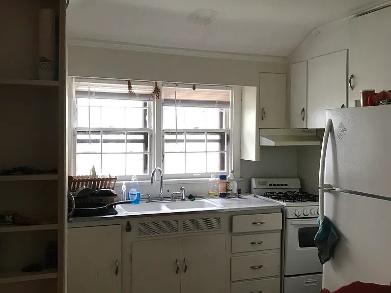 511 E Kingsley St #1 — Photo 9