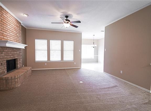 5th image of 4205 Valleywood Dr