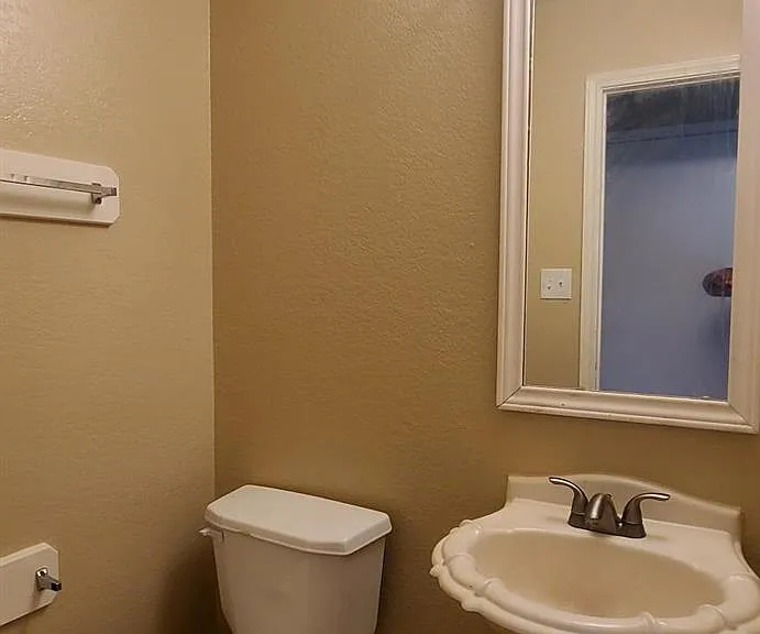 15514 Baxter Ave — Photo 17