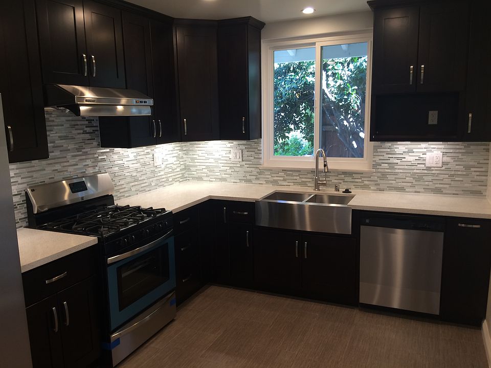 1st image of 100 Coral View St