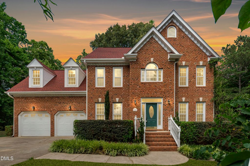 1000 S Knoll Ct, Raleigh, NC 27603 home