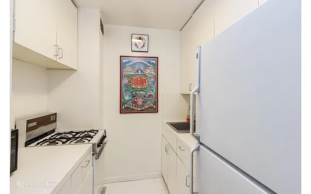 Sold by Douglas Elliman | media 11