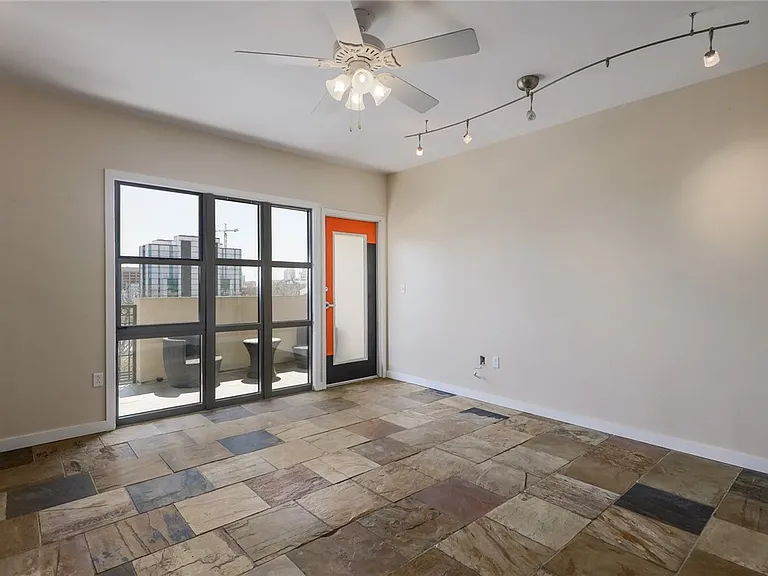 1812 West Ave #501 — Photo 46
