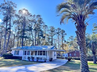 202 Briarwood St, Walterboro, SC 29488