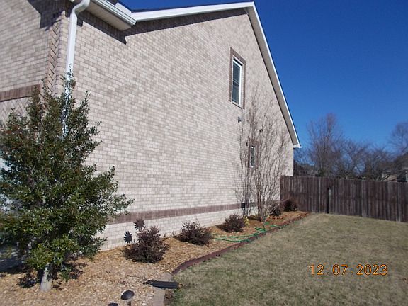 4th image of 3225 Blackberry Ln