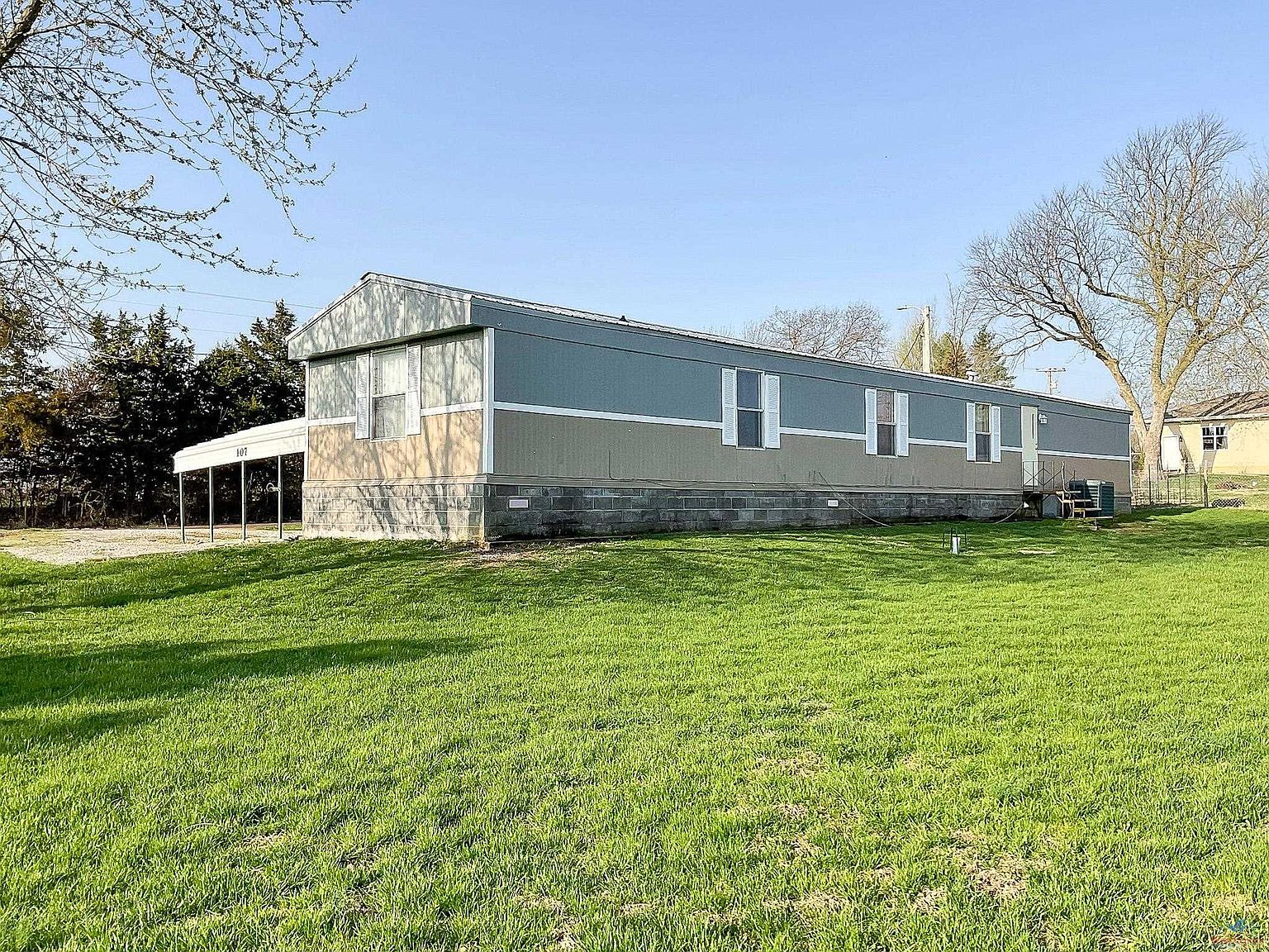 107 Covered Bridge Rd, Sedalia, MO 65301 Zillow