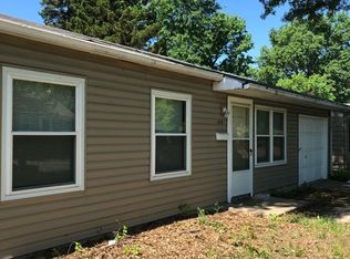 1114 Saint Benedict Dr, Cahokia, IL 62206