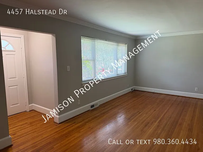 4457 Halstead Dr — Photo 3