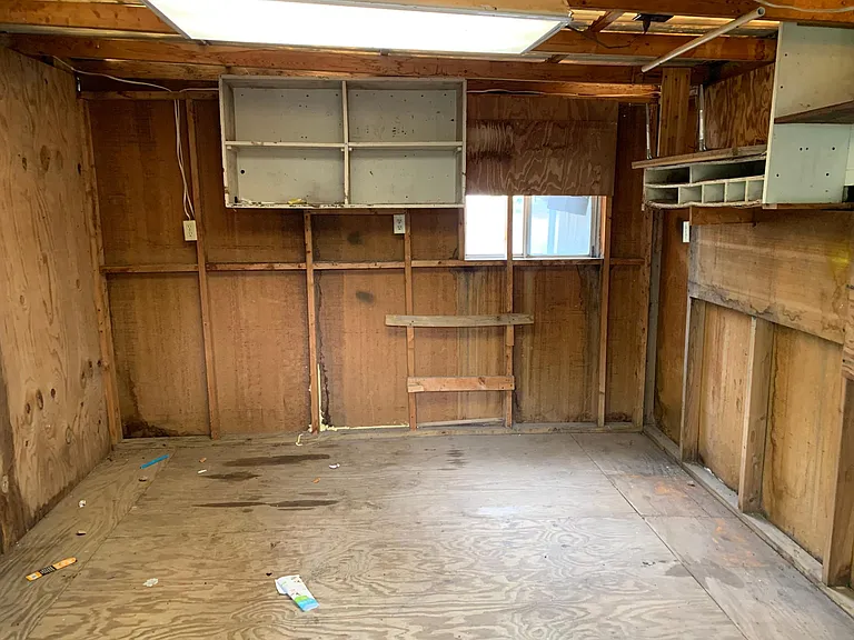 615 Bishop Dr — Photo 14