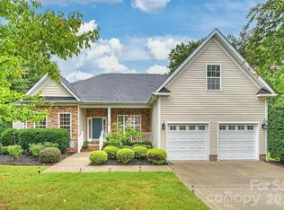 713 Trailhead Ln, Fort Mill, SC 29708