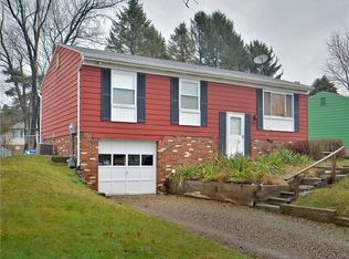 429 Alpine Village Dr, Monroeville, PA