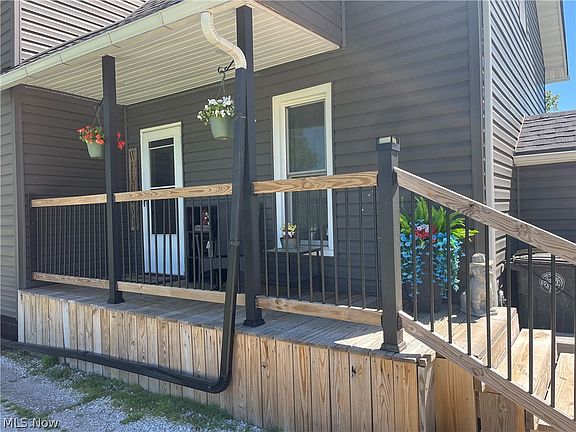 3rd image of 1124 E 17th St