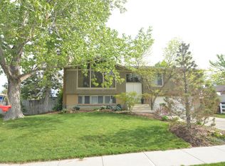1417 E Eastpoint Dr, Sandy, UT 84092