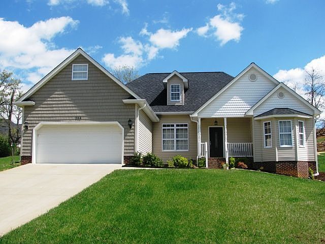 1st image of 268 Holland View Dr