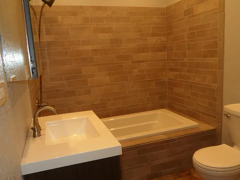 1521 W Farwell Ave #2A — Photo 13