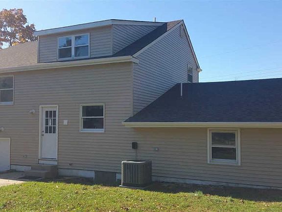 2nd image of 202 Wynnewood Dr